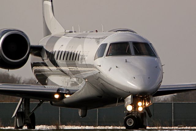 Embraer ERJ-135 (G-IRSH)
