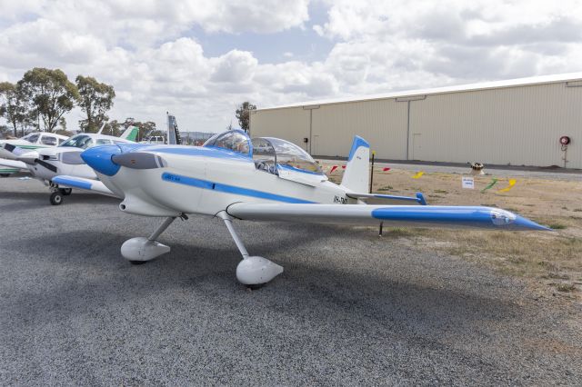 Vans RV-8 (VH-TMD) - Vans RV-8 (VH-TMD) at the Wagga Wagga Aero Club open day.