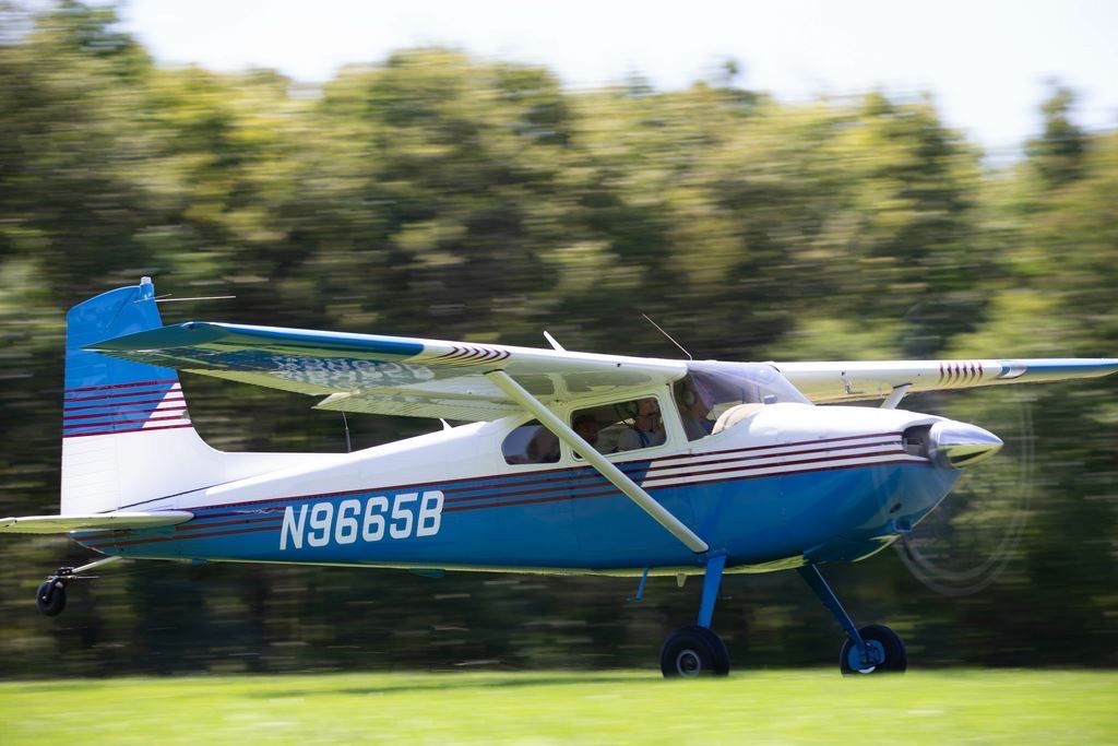 Cessna Skywagon 180 (N9665B)