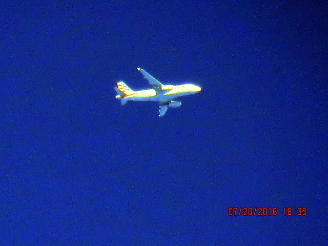 Airbus A319 (N833AW)