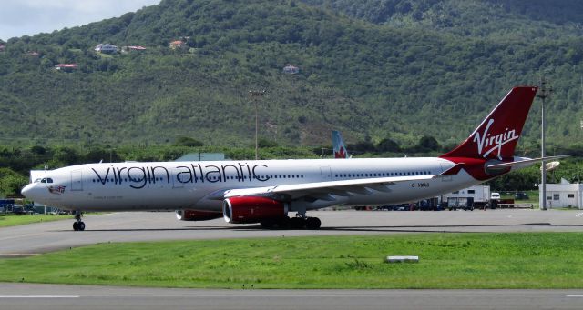 Airbus A330-300 (G-VWAG)