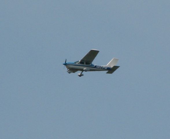 Cessna Cardinal (N621PW) - at Queen City