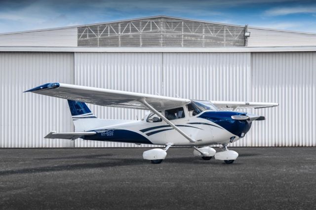 Cessna Skyhawk (VH-BSV) - 2021 Paint