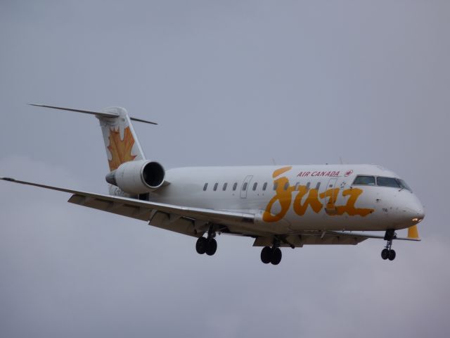 Canadair Regional Jet CRJ-200 (C-FWJF) - landing on RWY# 25