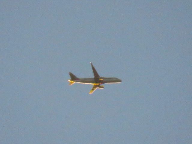 Embraer 175 (N267NN)