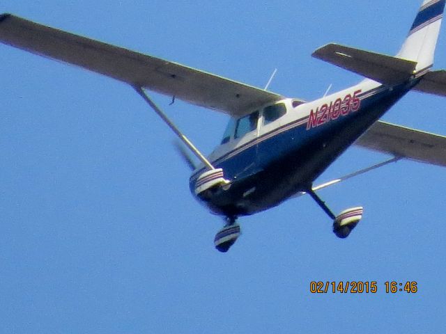 Cessna Skyhawk (N21035)