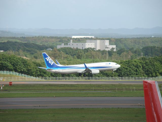 Boeing 737-800 (JA62AN)