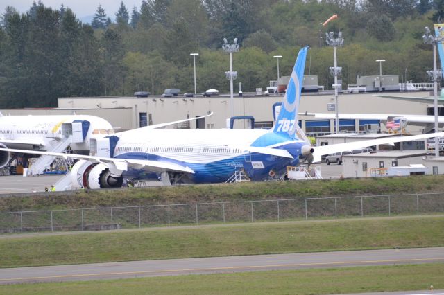 Boeing 787-9 Dreamliner (N789EX) - The 787-9 the day before its first flight! This was taken from the observation deck at the Future of Flight - unfortunately I couldnt be at PAE the following day.