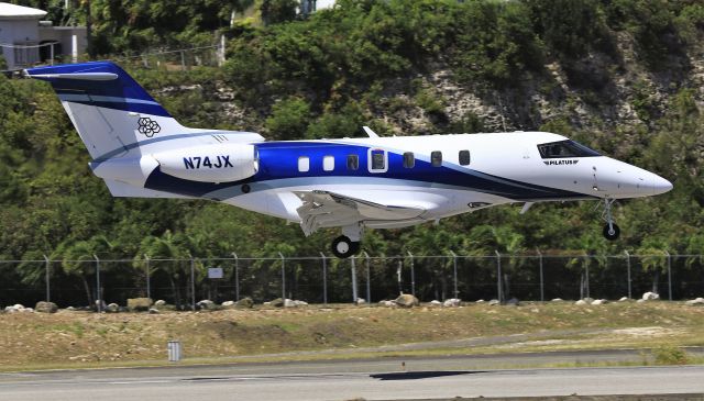 Pilatus PC-24 (N74JX)