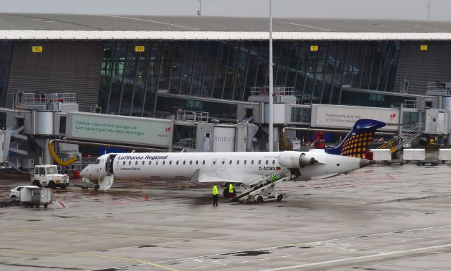 Canadair Regional Jet CRJ-900 (D-ACND) - Lufthansa CityLine Bombardier CRJ-900LR D-ACND in Brussels