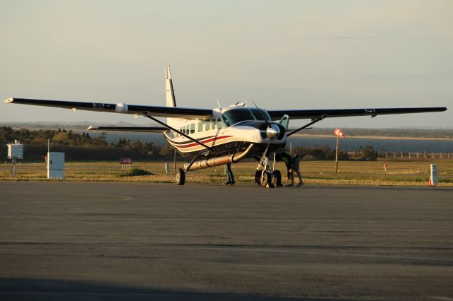 Cessna Caravan (N704MD)