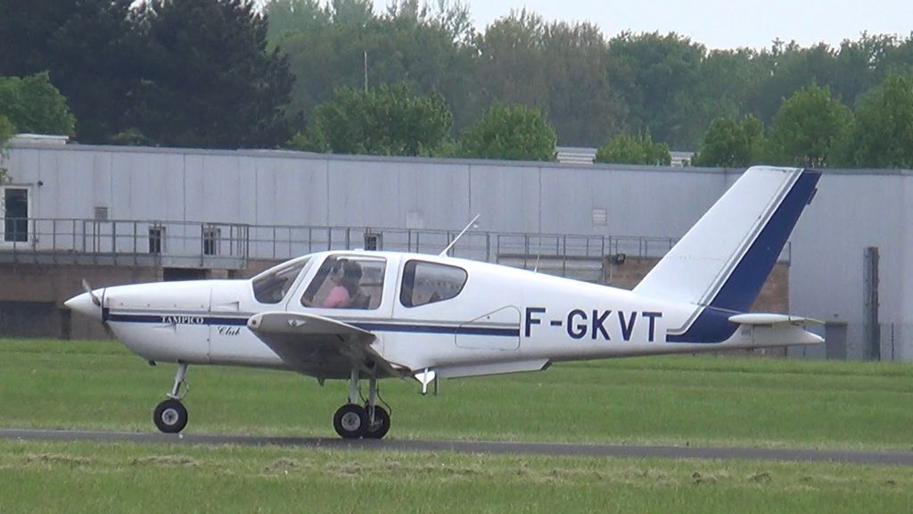 Socata TB-9 Tampico (F-GKVT) - Owner: CENTRE DE FORMATION AERONAUTIQUE DE LOGNES