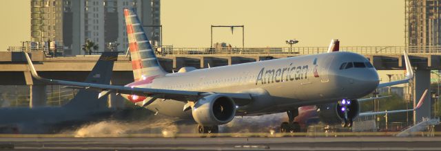 Airbus A321neo (N427AN) - phoenix sky harbor international airport 18OCT22