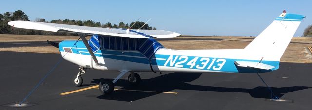 Cessna 152 (N24313)