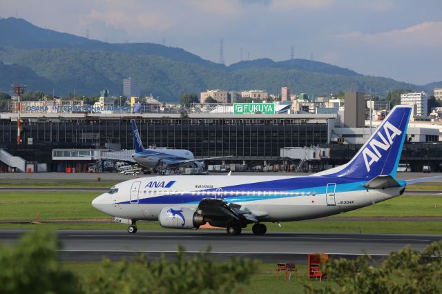 Boeing 737-500 (JA304K)