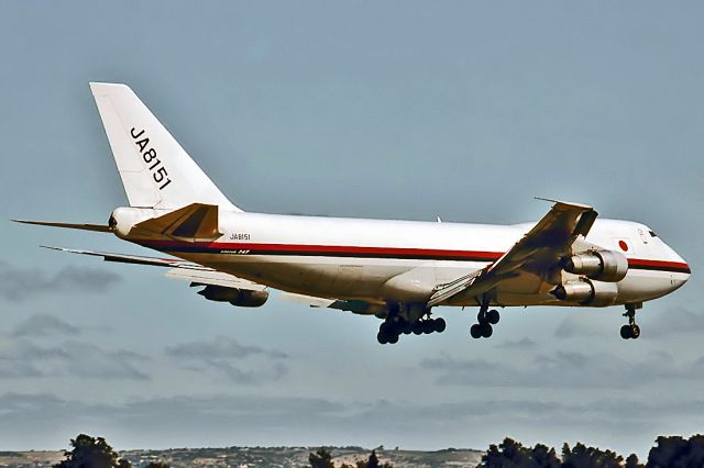 JA8151 — - JAPAN AIR LINES - JAL - BOEING 747-246F/SCD - REG : JA8151 (CN 22477/494) - ADELAIDE INTERNATIONAL AIRPORT A. AUSTRALIA - YPAD (26/10/1991)