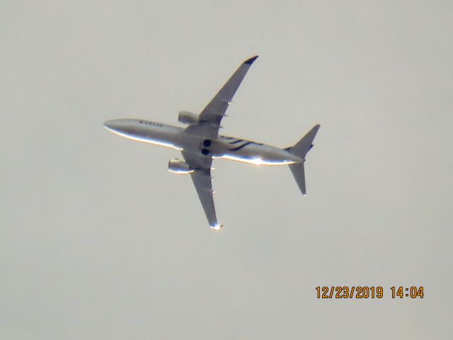 Boeing 737-800 (N3761R)