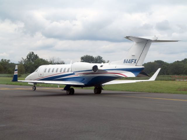 Learjet 45 (N441FX) - Holding short of runway 05.