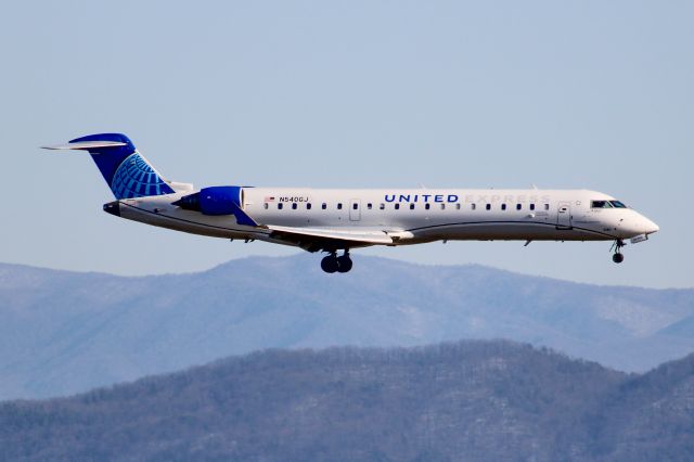 Canadair Regional Jet CRJ-700 (N540GJ)