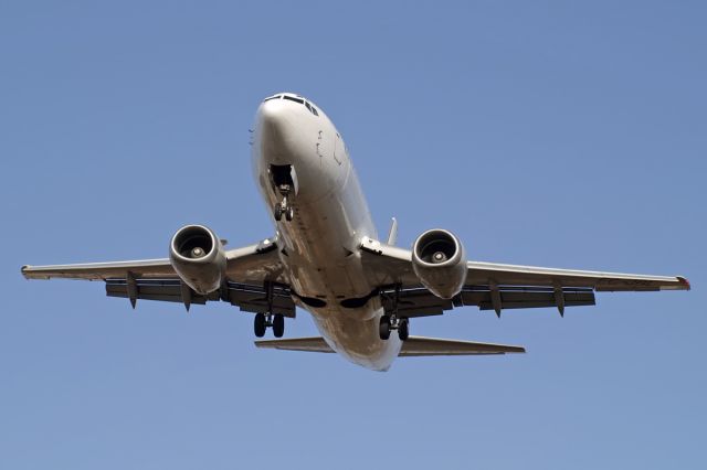 BOEING 737-300 (EC-JSL)