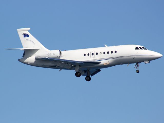 Dassault Falcon 2000 (I-GEFD)