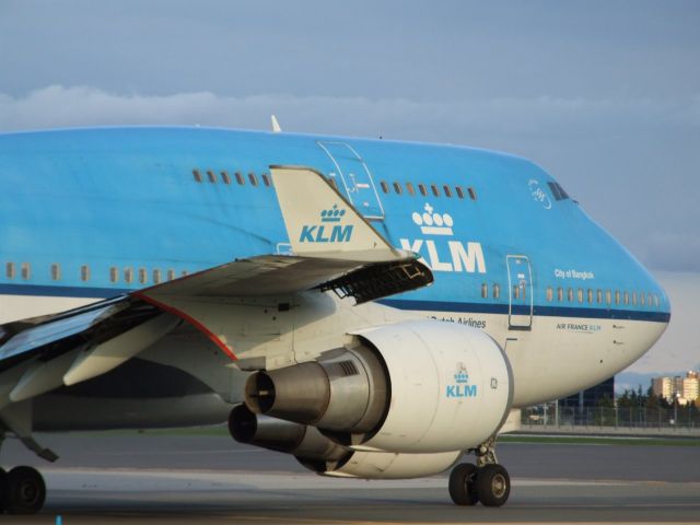 Boeing 747-400 (PH-BFB)