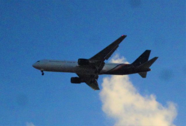 BOEING 767-300 (G-POWD) - Titan Airways AWC851 from Frankfurt on final approach to TBPB. Sorry for lack of clarity but aircraft was at 250 feet and camera was not very good and this was the first time I had seen G-POWD at TBPB