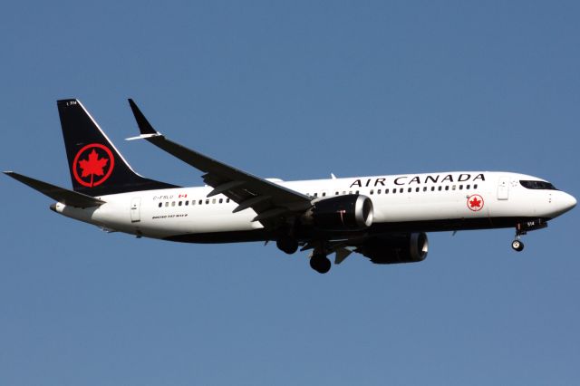 Boeing 737 MAX 8 (C-FSLU) - Air Canada B38M arrival to BOS from Vancouver on 6/4/22.