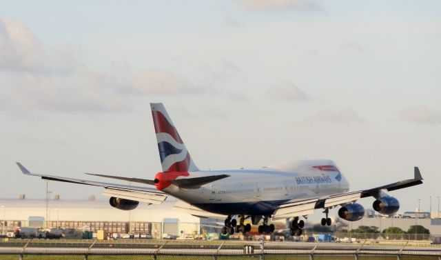 Boeing 747-400 (G-CIVA)