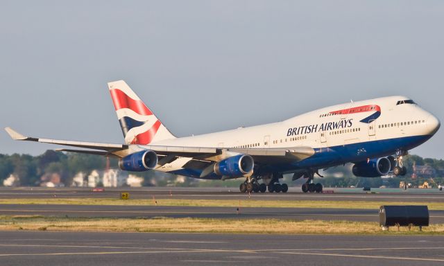 Boeing 747-400 (G-BNLF) - Lima Foxtrot heading to London Heathrow on FlightAware.Com @ KBOS Logan Airport !