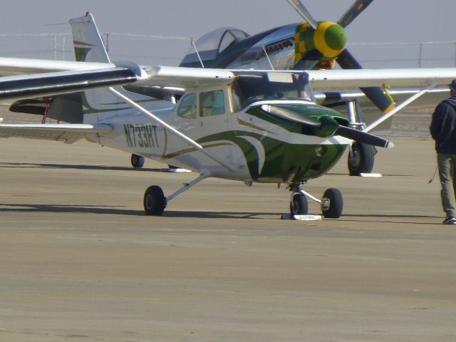 Cessna Skylane (N733HT)