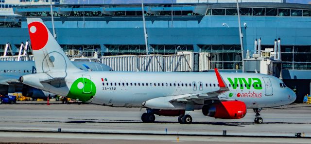 Airbus A320 (XA-VAU) - XA-VAU Viva Aerobus Airbus A320-232 s/n 7153 -Las Vegas - McCarran International (LAS / KLAS)br /USA - Nevada,  January 18, 2019br /Photo: TDelCoro 