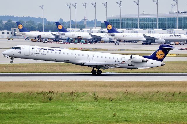 Canadair Regional Jet CRJ-900 (D-ACKL)