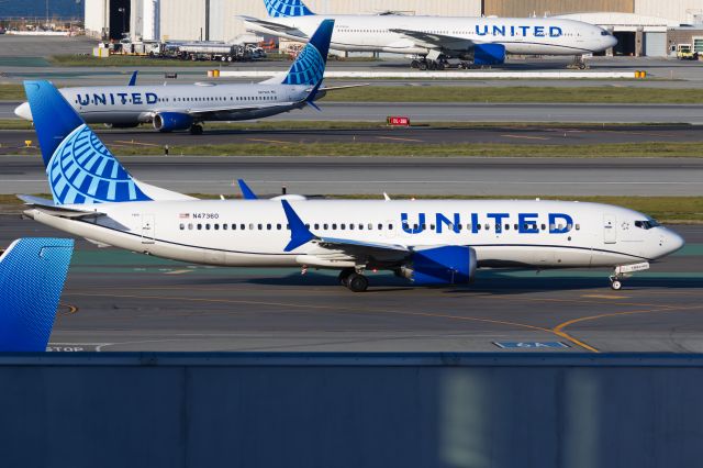 Boeing 737 MAX 8 (N47360)