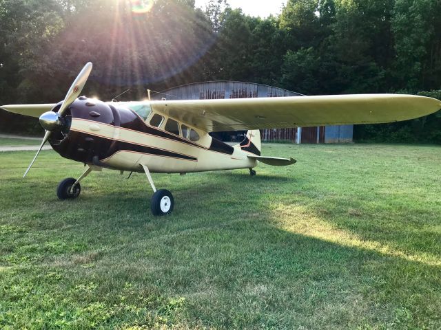 Cessna LC-126 (N195FY)