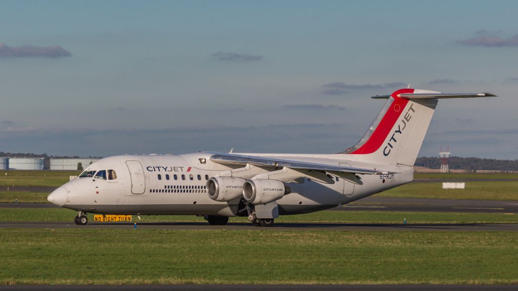 Avro Avroliner (RJ-85) (EI-RJY)