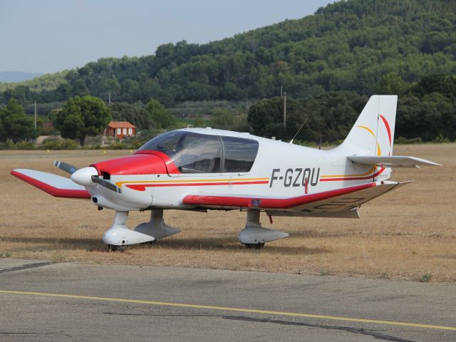 F-GZOU — - 10 sept 2016br /Carpentras airfield . 10 NM NE of Avignon airport