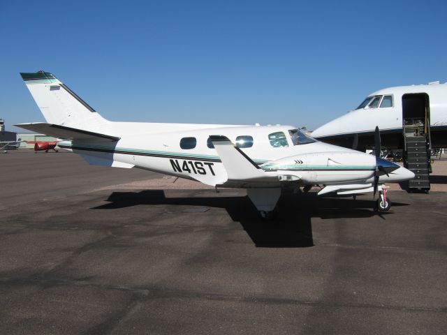 Beechcraft Duke (N41ST) - Larry Flints First Jet in Backround