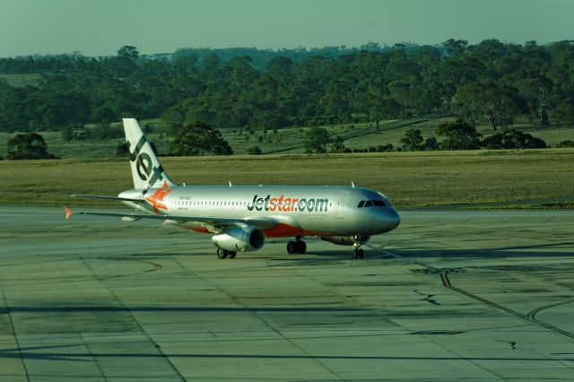 Airbus A320 (VH-VGO)