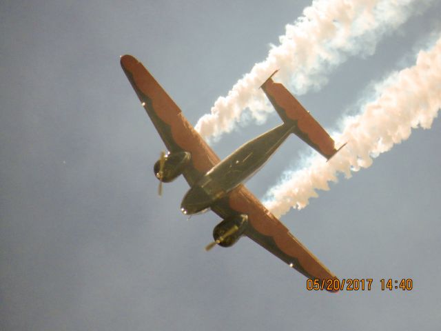 Beechcraft 18 (N9109R)