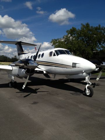 Beechcraft Super King Air 200 (N197AS)