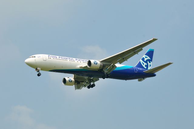 BOEING 767-300 (HS-AAB) - 2015/8/1  Asia Atlantic Airlines