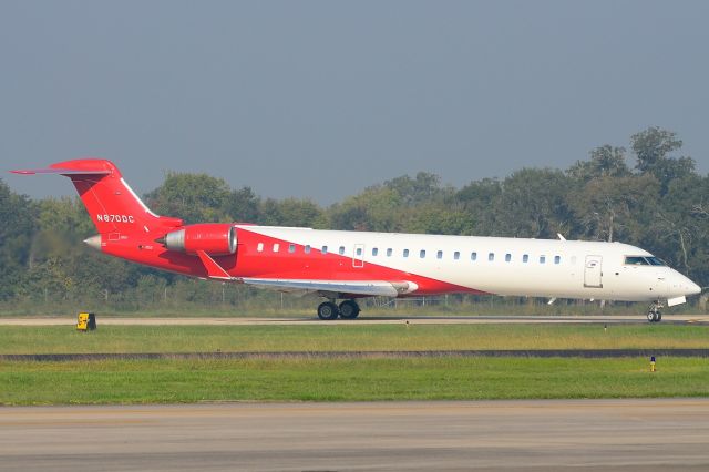 Canadair Regional Jet CRJ-700 (N870DC)