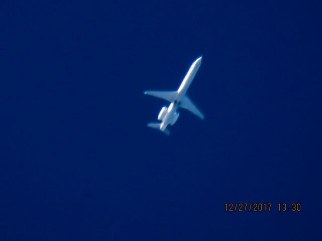 Embraer EMB-145XR (N34111)