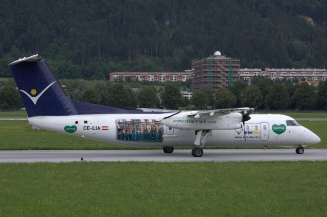 de Havilland Dash 8-300 (OE-LIA)