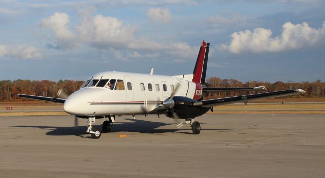 Embraer EMB-110 Bandeirante (N72RA) - An Embraer EMB-110P1 beginning to taxi at Pryor Field Regional Airport, Decatur, AL - November 30, 2016.