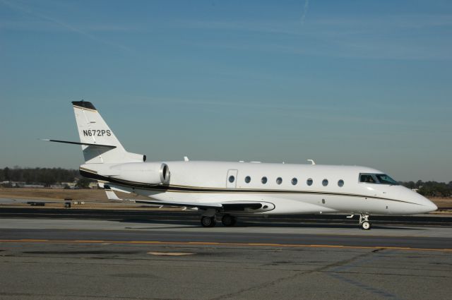 IAI Gulfstream G200 (N672PS)