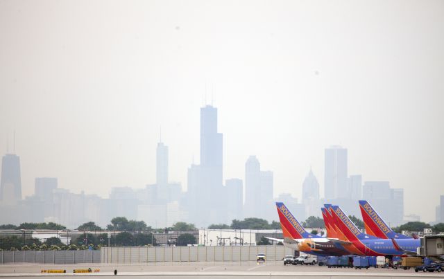 Boeing 737-700 (KMDW) - Chicago Midway is a busy Southwest Airlines hub.