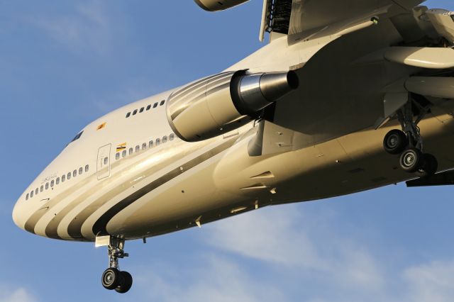 Boeing 747-200 (V8-ALI) - Brunei Government Aircraft.