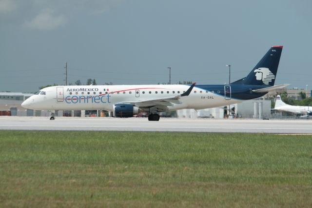 Embraer ERJ-190 (XA-GAL)